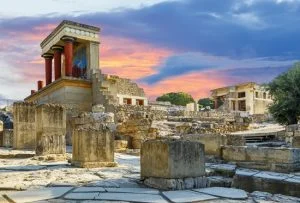 Esplorare il Palazzo di Cnosso a Creta: Una Guida Completa
