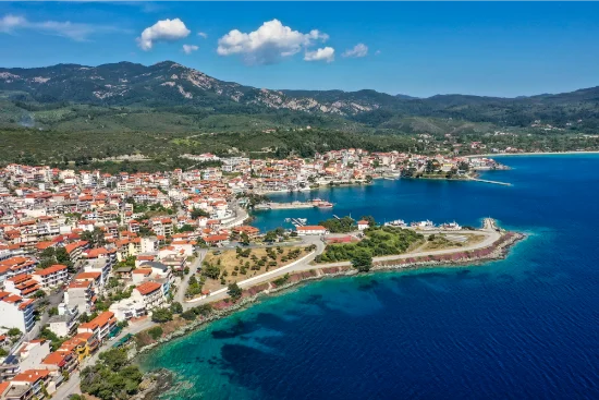Neos Marmaras sulla penisola di Sithonia, nella Calcidica, Grecia